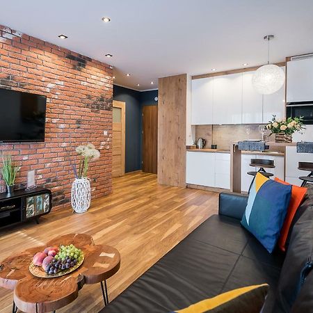 Apartament Merkury Z Parkingiem Торунь Екстер'єр фото